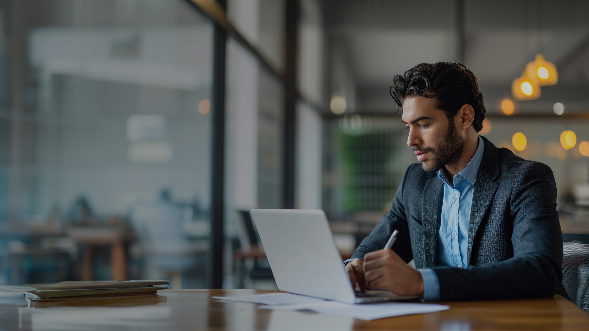 Hexaware’s Intelligent Contract Manager