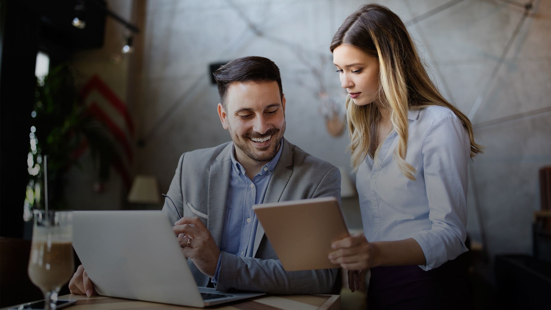 Transforming HR Performance for 20,000+ Employees with Oracle HCM Cloud Implementation