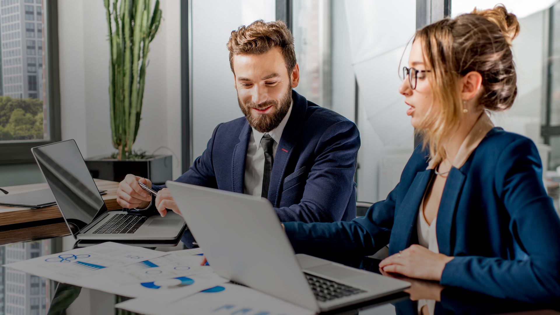 Manage Trust Deficits and Introduce Reinforcements in Professional Services with The Trust Cycle