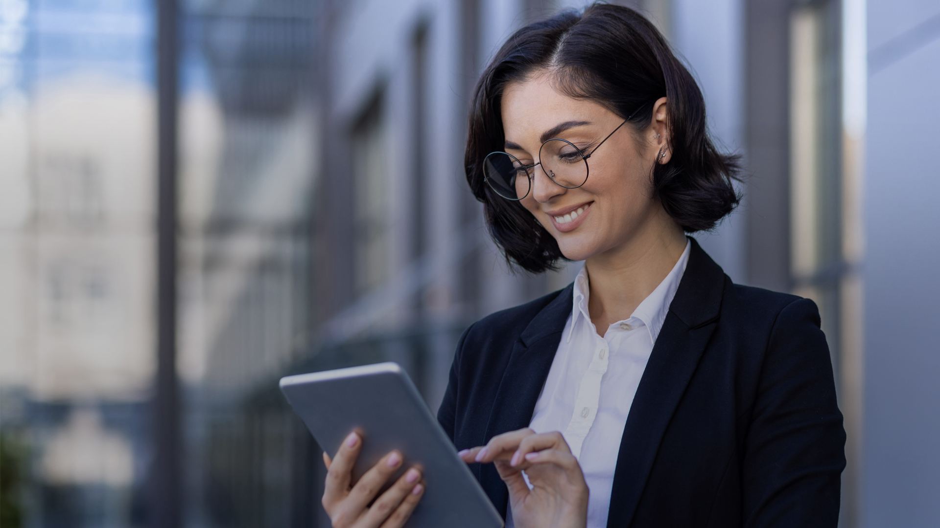Legacy Application Modernization with API and Integration for Seamless Digital Enablement