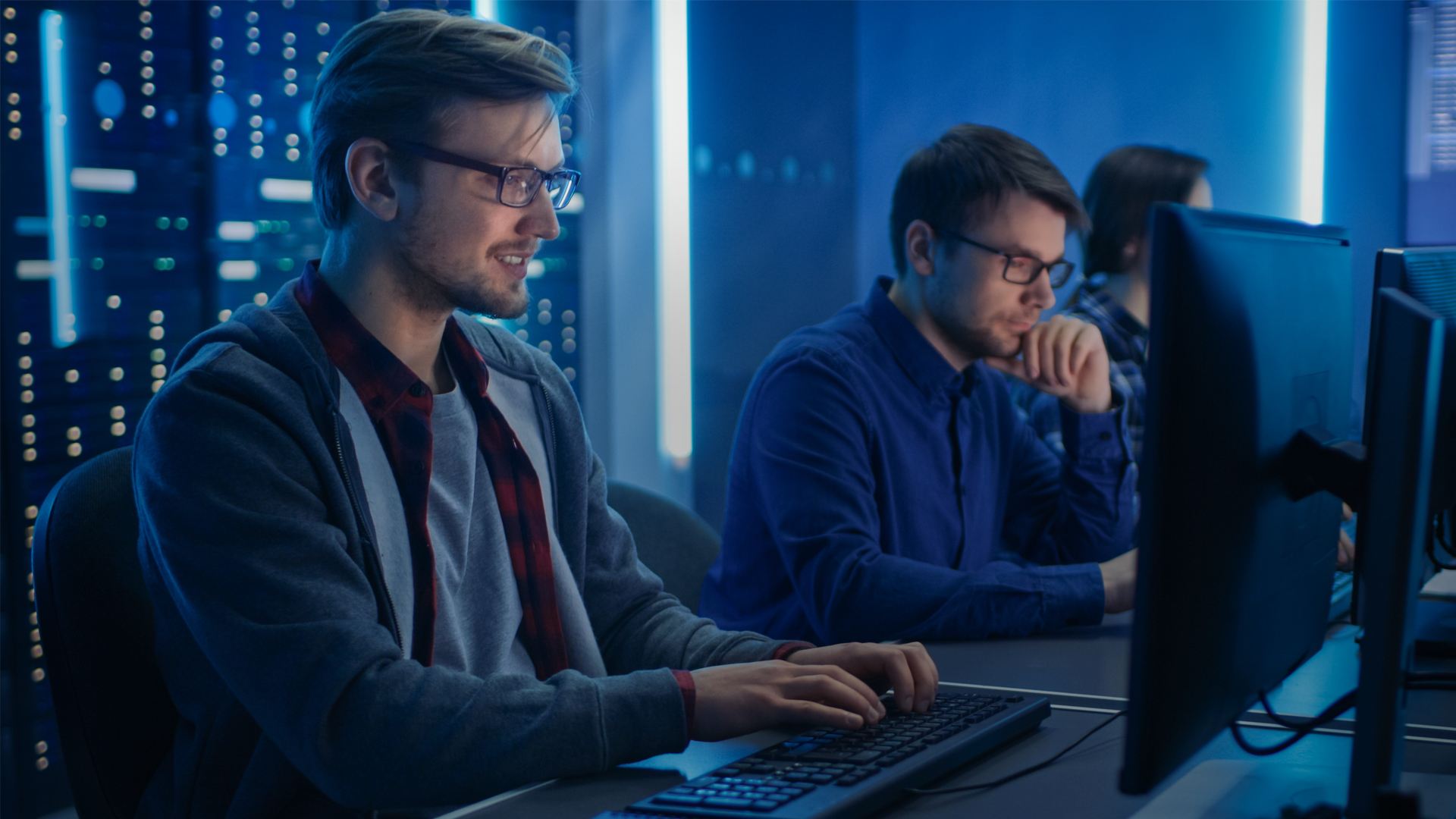 Significant Cost Savings for End-to-end Managed Data Delivery & Reporting Services