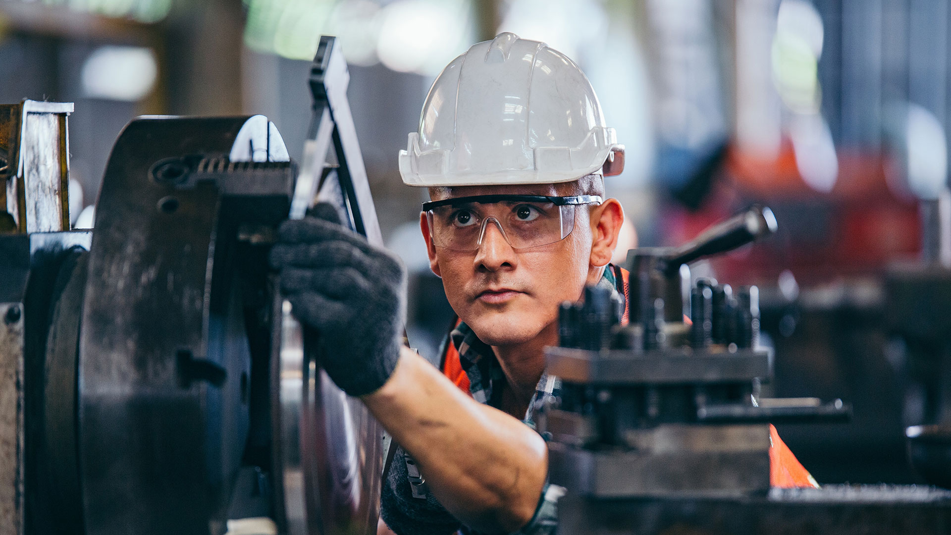 Hexaware’s Digital Solutions for Manufacturing  Efficiency
