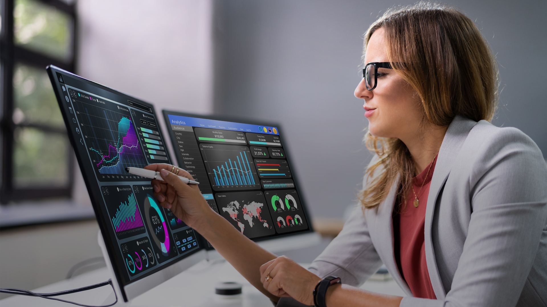 Take Control of Your Supply Chain with Hexaware’s AI-Enabled Supply Chain Control Tower