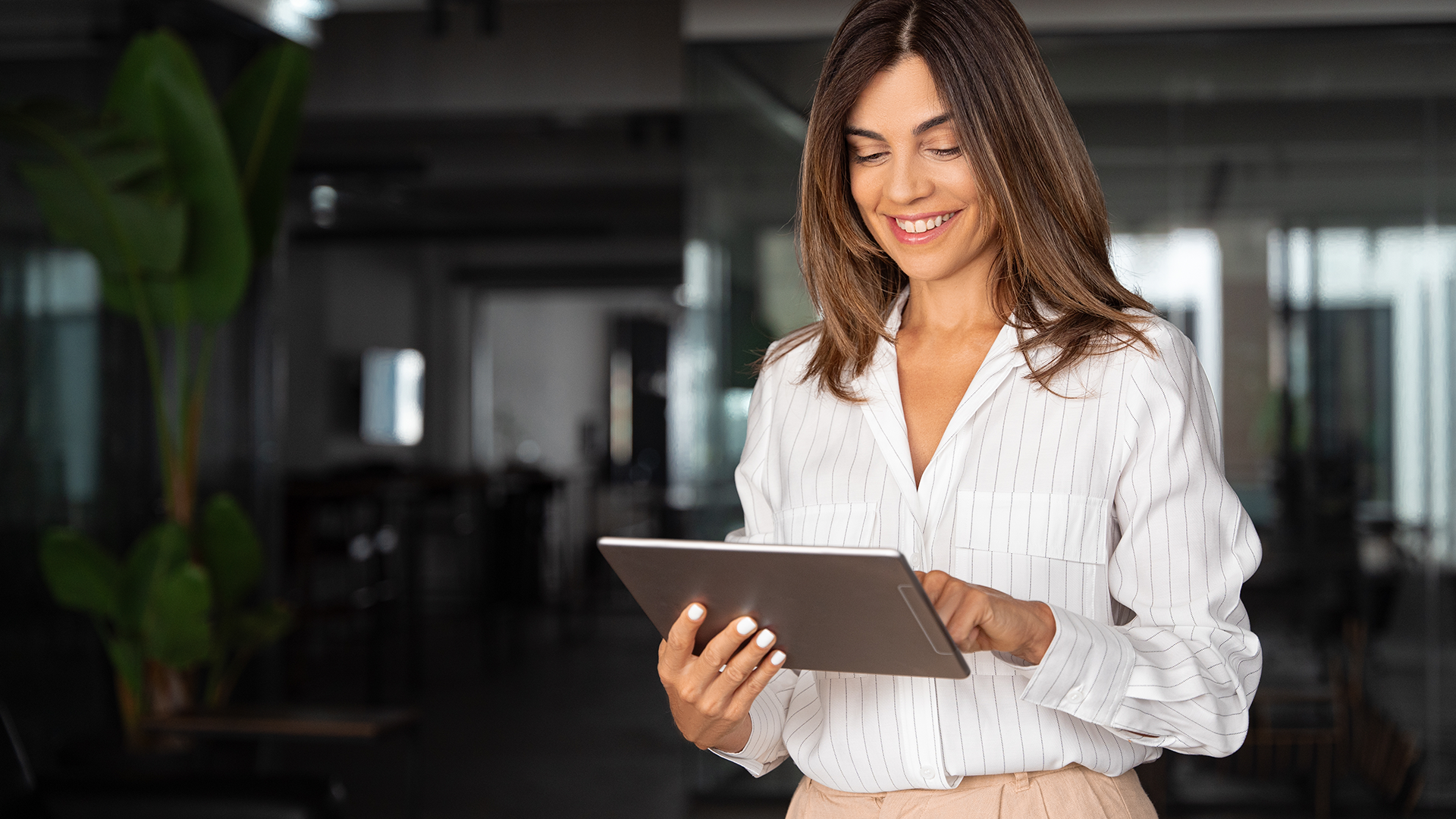 Accelerating IT Transition with Generative AI SMEs