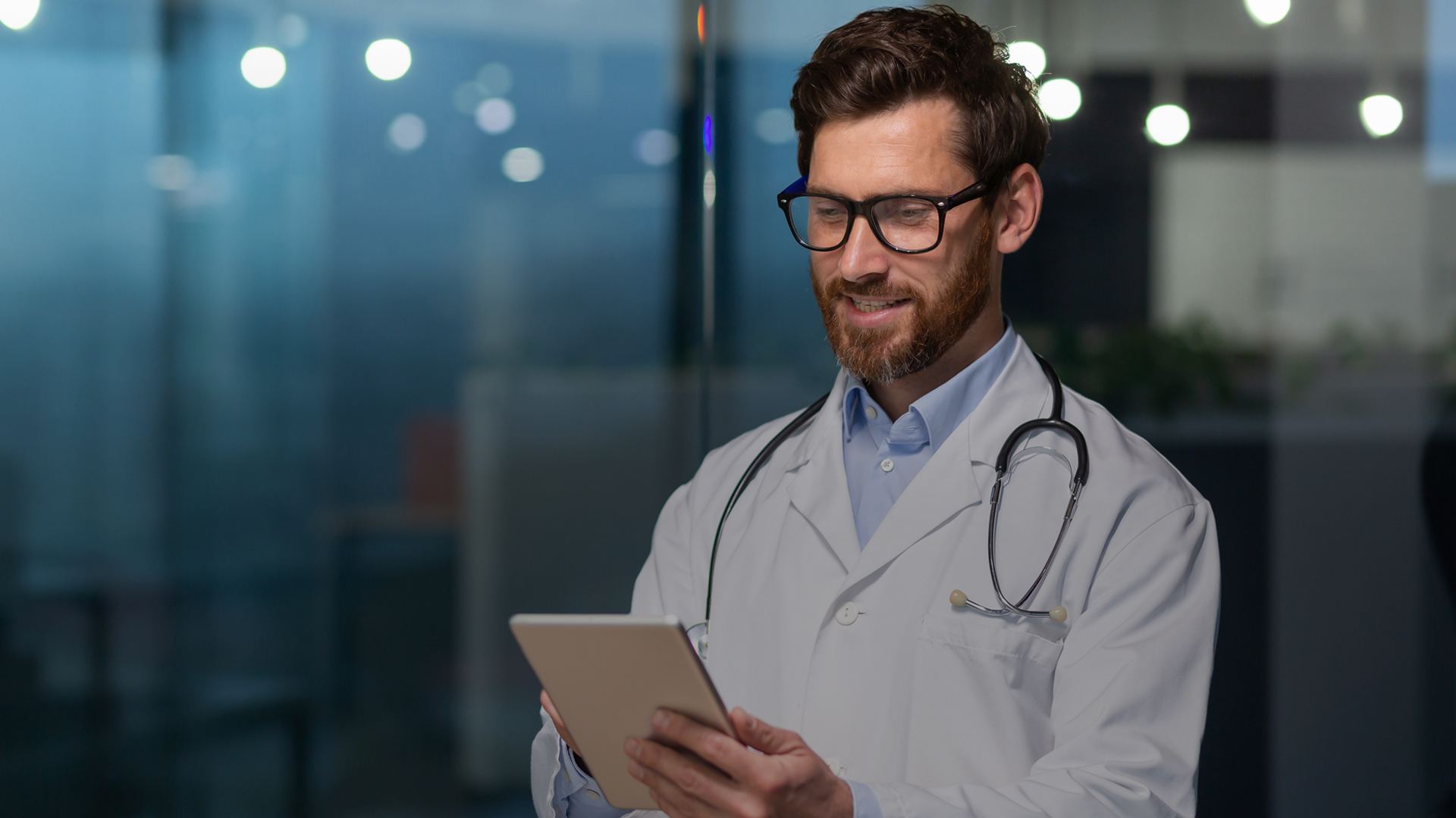 Data Modernization in Healthcare: Building a Robust Domain-Driven Data Hub for a Leading Medicaid Managed Care Organization